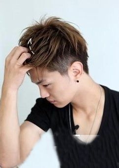 发蜡怎么用？正确使用发腊的步骤