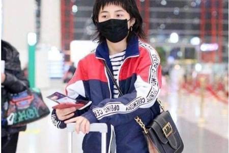 张子枫穿搭技巧