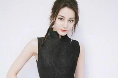 瑜伽初入门教学视频