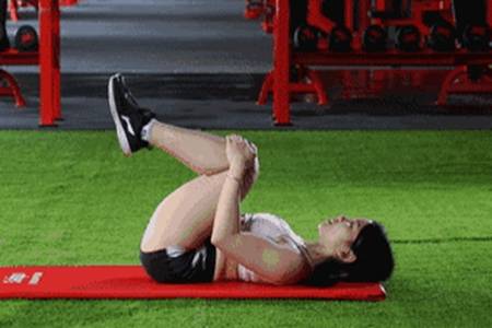 瑜伽初入门教学视频