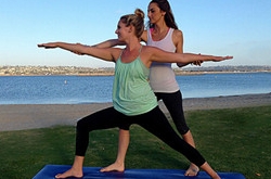 快速瘦身的瑜伽动作 骑马式瑜伽动作