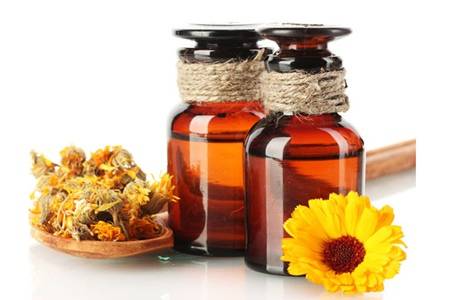 丰胸精油的功效与作用 丰胸精油具有什么副作用真的可以丰胸吗