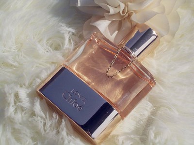 懂得使用香水的女人会更有女人味，教你一招收藏下