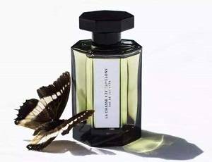 香水中的那些经典香味让人念念不忘