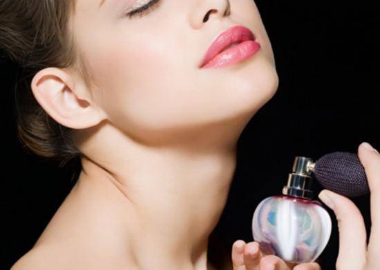 香水的味道 同一款香水在不同人身上味道不同