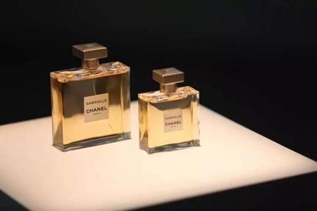 香奈儿香水系列介绍，公认最好闻的六款香水推荐