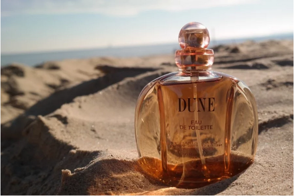 商业香水的神作 一点也不街