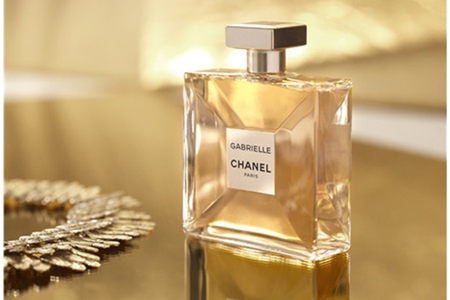 香奈儿嘉柏丽尔香水，现代独立女性的花香调首选