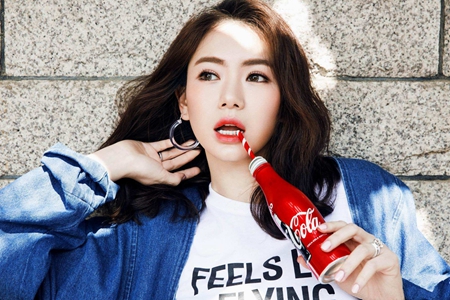 戚薇爱香水已到丧心病狂的地步