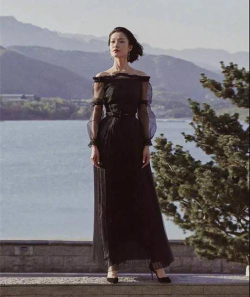 纱裙飘飘有多仙，看杜鹃就知道了