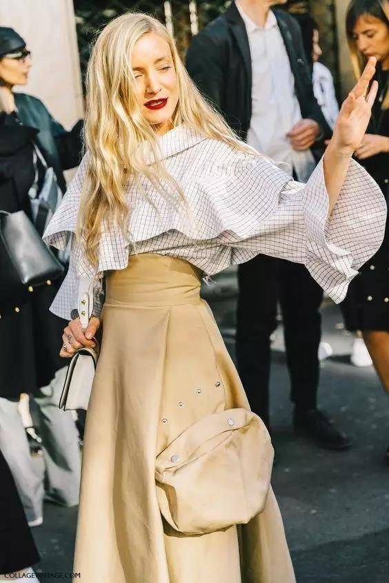 如何将衬衫穿出新意？教你几款日常风