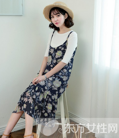 印花吊带裙清凉来袭 打造夏日最亮风景