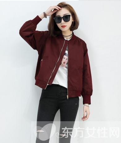 棒球服搭配什么裤子 休闲风棒球服从来没有失误过