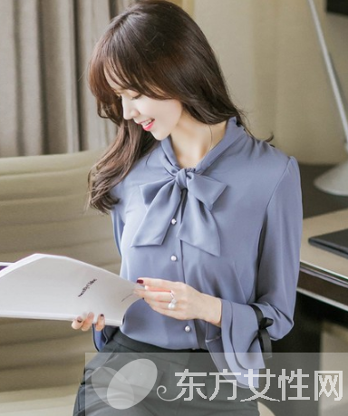 荷叶边上衣怎么搭配 驾驭低难度美出新高度