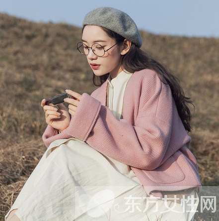 小外套怎么穿好看 这样穿自信一定潮到爆