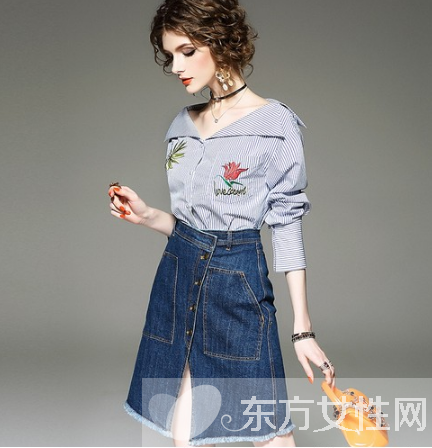 条纹长裙怎么搭配 平淡or时髦条纹照单全收