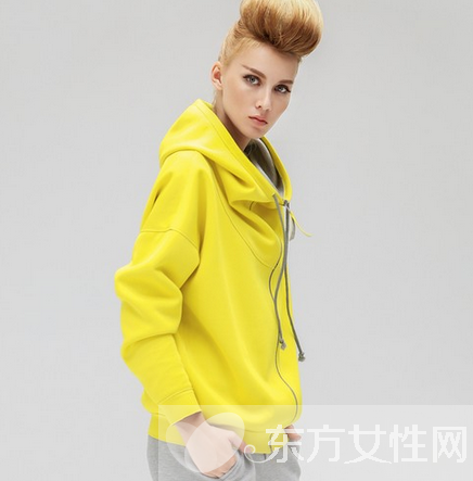 小外套怎么穿好看 这样穿自信一定潮到爆