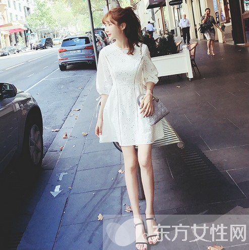 紧身连衣裙搭配方法 小肚腩和大粗腿统统藏起来