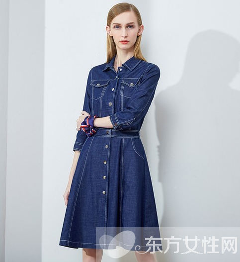 紧身连衣裙搭配方法 小肚腩和大粗腿统统藏起来