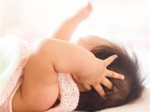 宝宝哭闹不止是什么原因 原来宝宝啼哭不止还有这些用处
