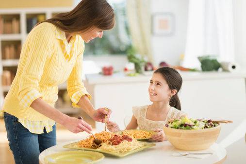 宝宝挑食怎么办？你可以这样做
