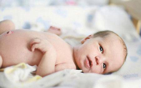 新生儿怎样护理肚脐