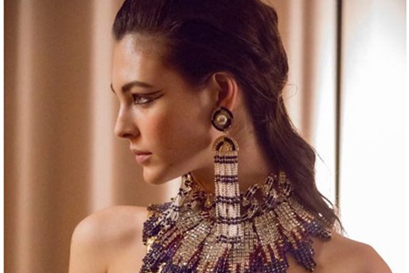 香奈儿2019高级秋季珠宝首饰，诠释现代感埃及艳后