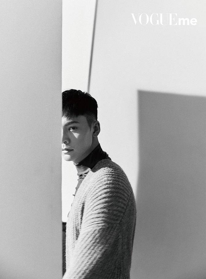 陈伟霆登《Vogue Me》封面大片 演绎个性独特风尚
