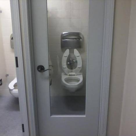 此人雌雄难辨啊，是男是女？