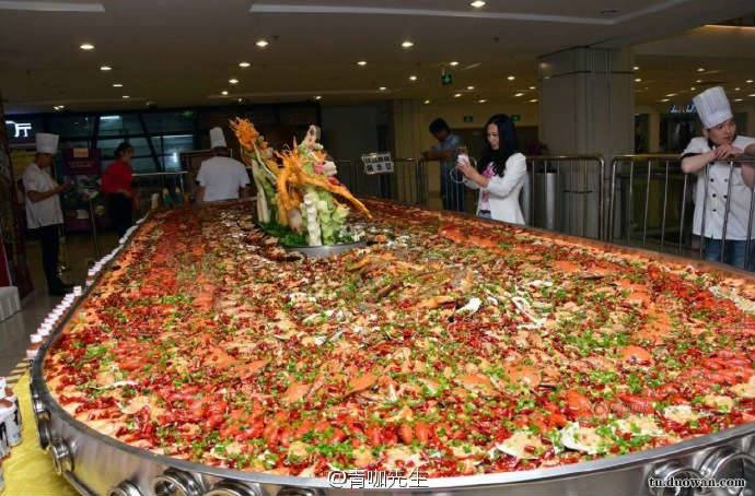 爆笑内涵图片之女厕还有这种东西?