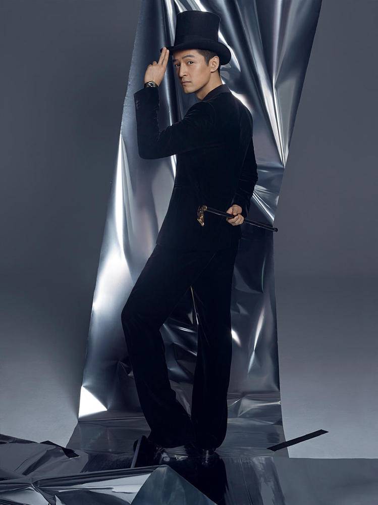 胡歌封面杂志图片 这痞帅的气质简直挡不住！