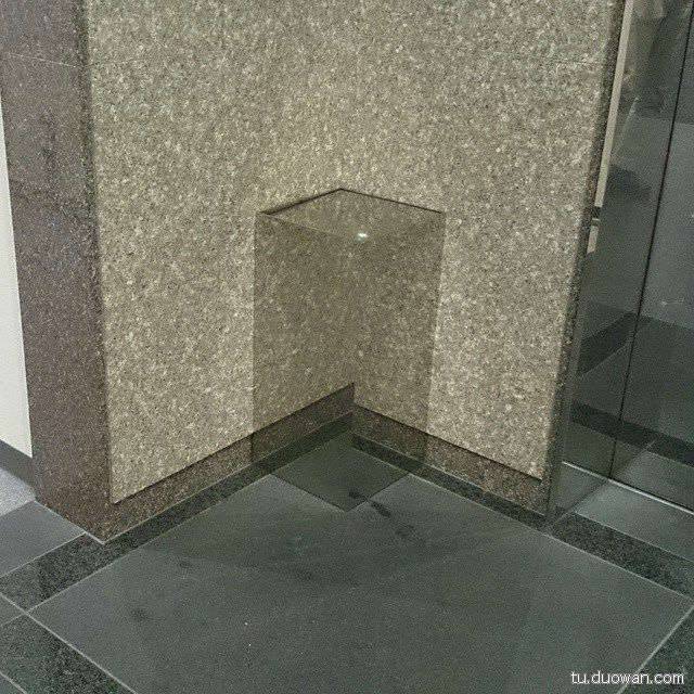 邪恶内涵图片之你第一眼是先看哪里？