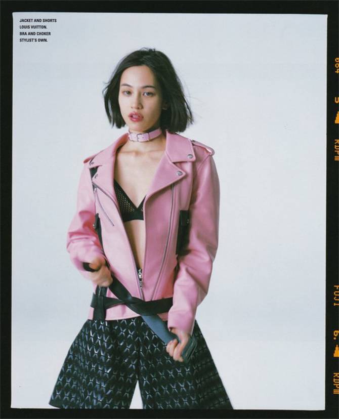 日本女星水原希子性感登《i-D Japan》创刊号封面