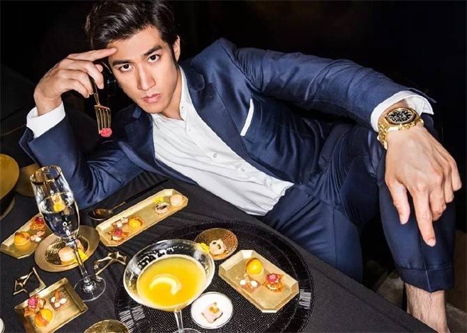 《时装男士》六月刊 李治廷时尚穿着诠释独特武林哲学