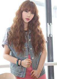 春季最流行长发发型 气质清新焕发时尚感