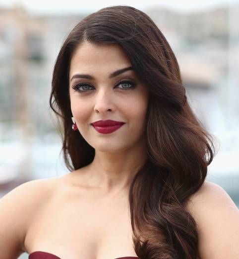 欧美女明星发型图片 女神级长发大放送