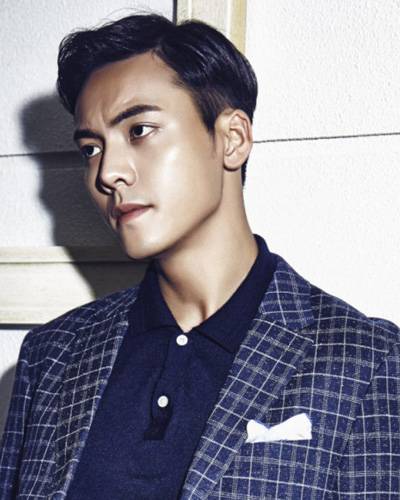 &ldquo;张大佛爷&rdquo;陈伟霆发型图片大全 干净利落帅气逼人