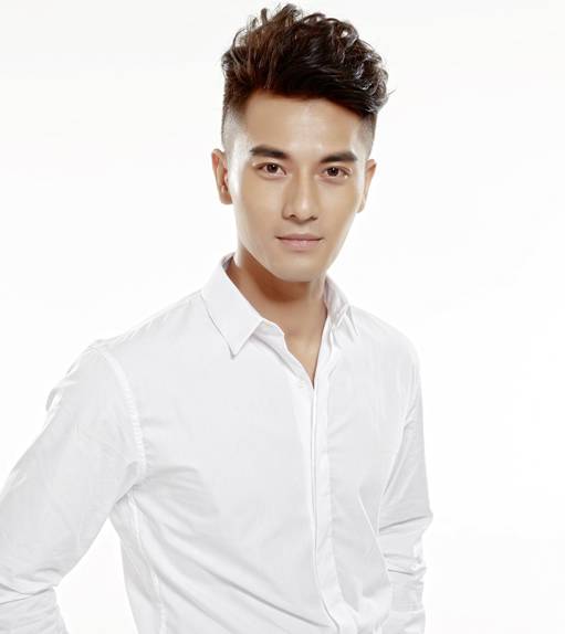 男生成熟发型自然利落尽显绅士范儿