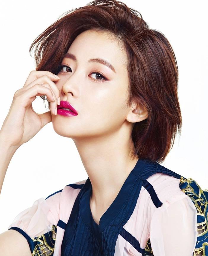 韩国女明星发型图片 广告界小天后吴涟序干练短发写真
