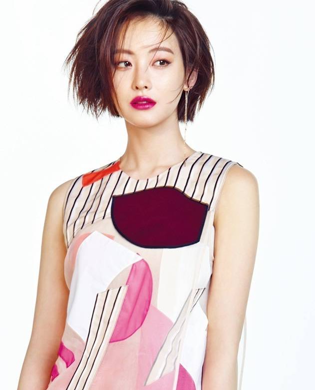 韩国女明星发型图片 广告界小天后吴涟序干练短发写真