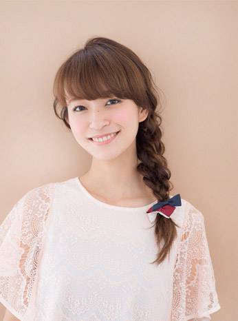 轻熟女气质发型 夏季清新扎法