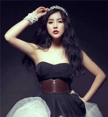 简单淑女发型 清新时尚更为你增加人气