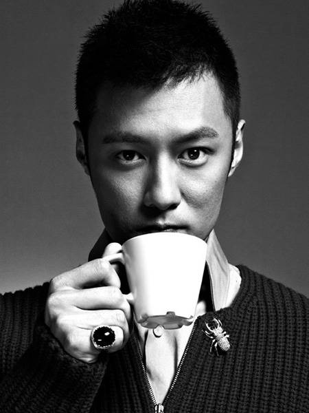 “六叔”余文乐发型史 子弹头短发显男士气质