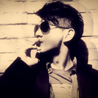 欧美男生超拽霸气抽烟头像图片