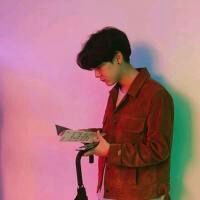 文艺清新欧美男生头像图片