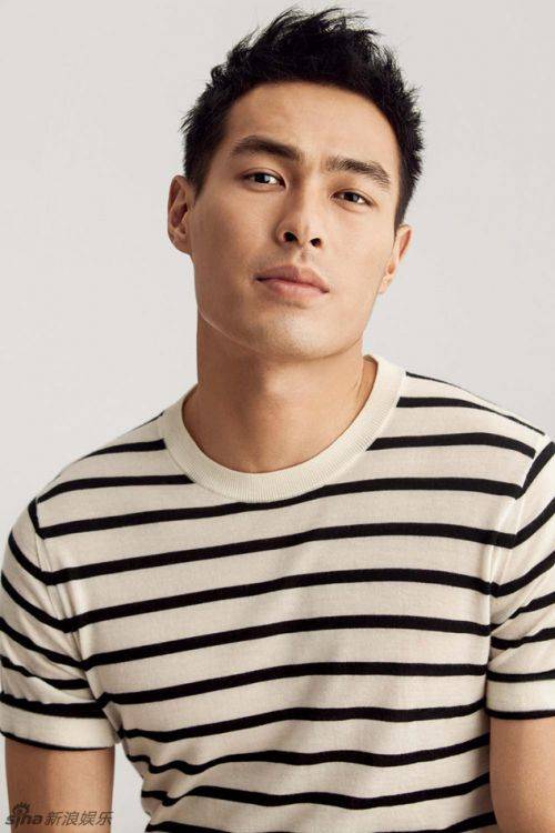 台湾演员杨佑宁肌肉写真 健硕身材男人味UP