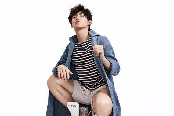 中国跳水梦之队林跃运动写真 朝气蓬勃阳光洒脱