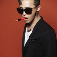 欧美范冷酷个性男生头像图片