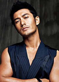 黄晓明半裸肌肉照 尽显型男魅力