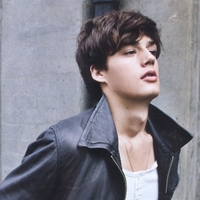 欧美成熟型男魅力头像图片